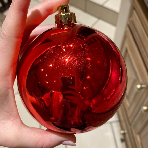 Christmas Ornament Shiny Shatter Proof Red Balls - 10pcs - Picture 4 of 6